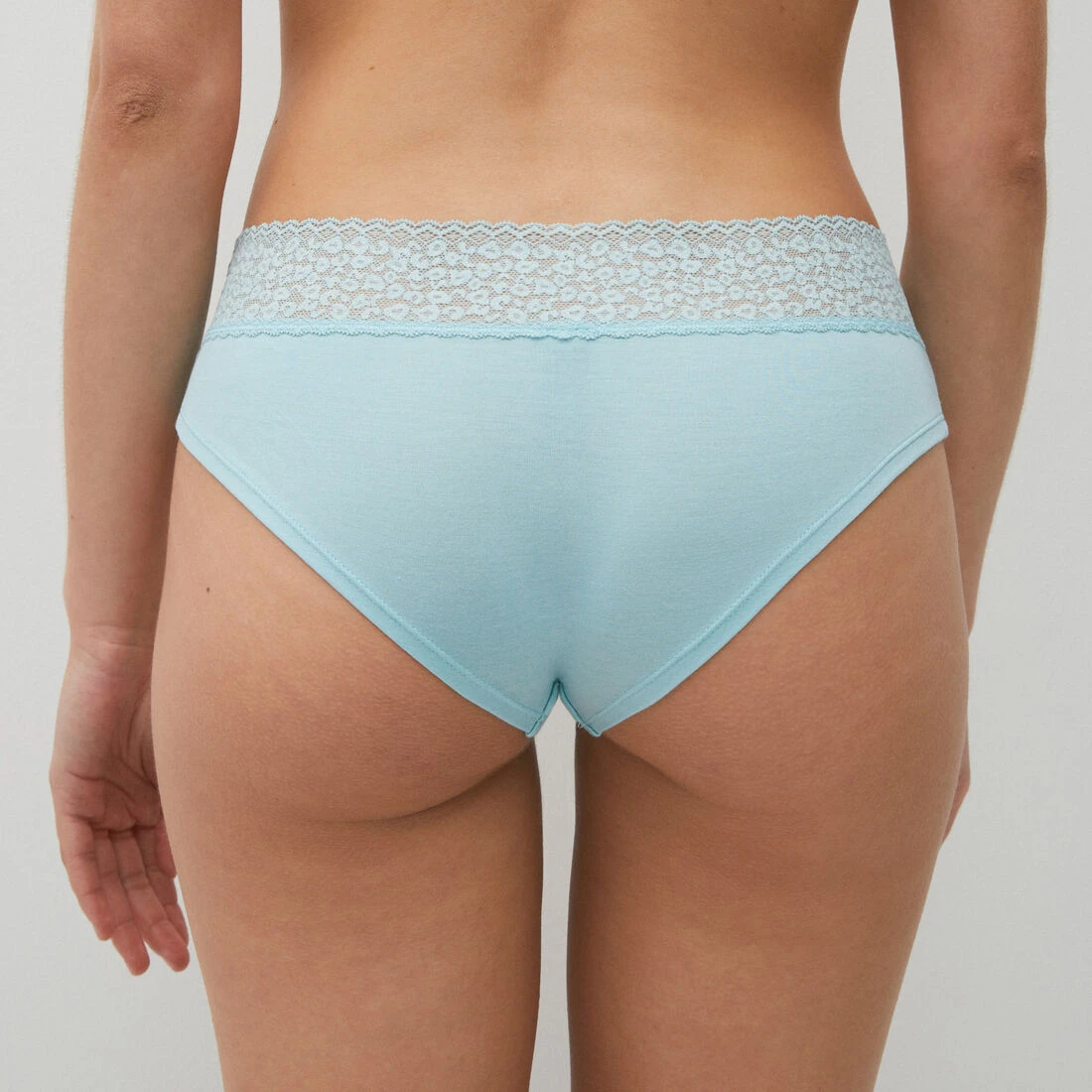 Shorty Uni Et Dentelle Léopard – Image 2