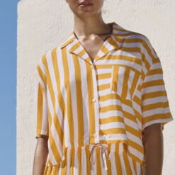 Chemise Ă Manches Courtes