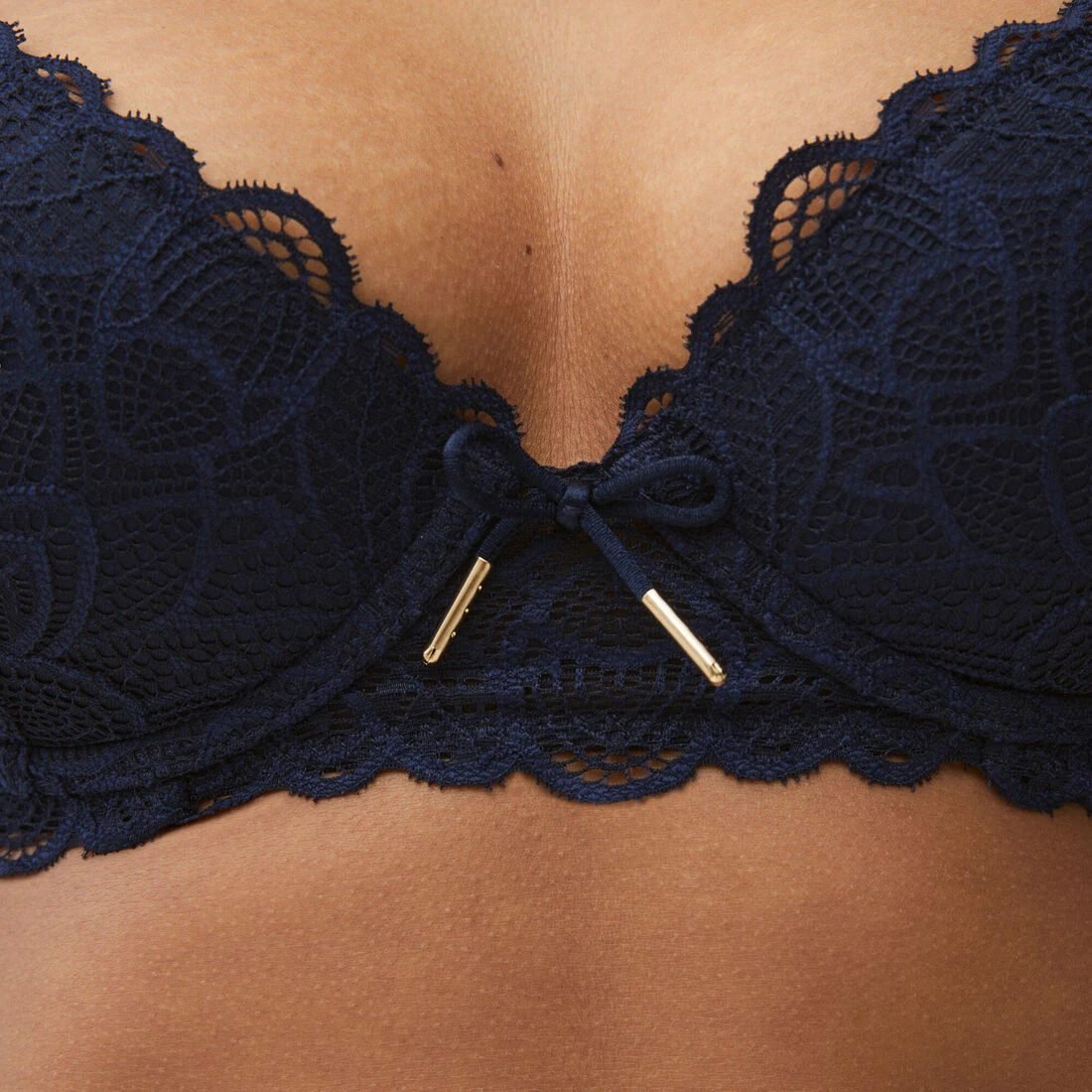 Soutien-gorge à Coque Fine En Dentelle Florale – Image 4