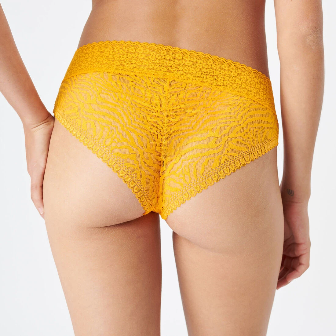 Shorty Uni En Dentelle – Image 2