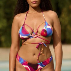 Haut De Maillot Triangle Sans Armatures Avec Anneau Et Lien