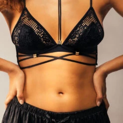 Soutien-gorge Triangle Sans Armature En Dentelle Florale