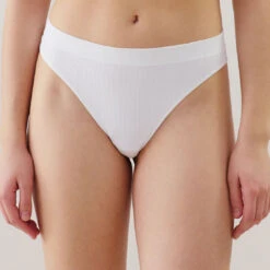 String Taille Haute Côtelé