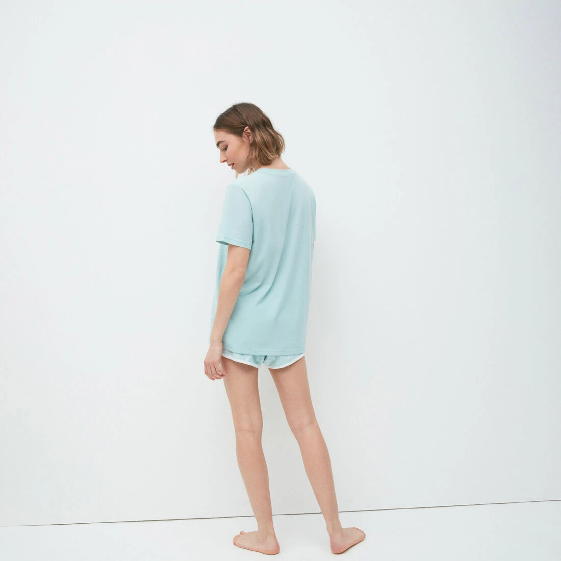 Short En Velour à Motifs Pikachu – Image 3