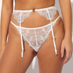 Porte-jarretelles En Dentelle Florale